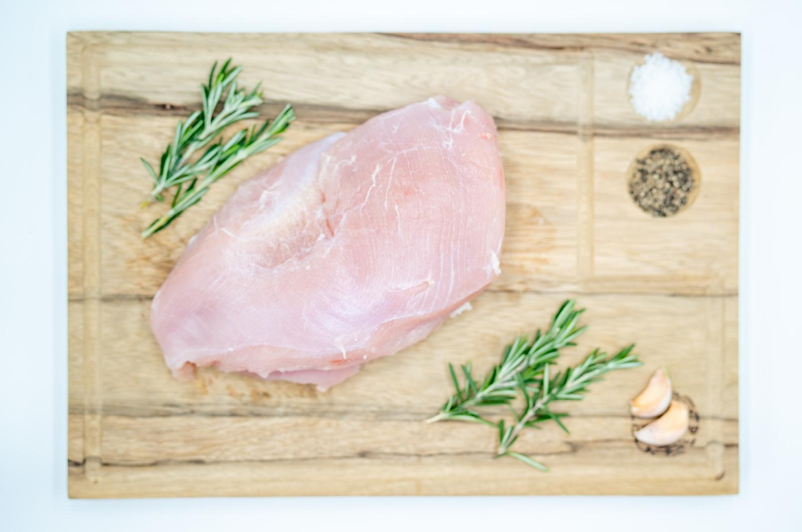 חזה הודו נקבה