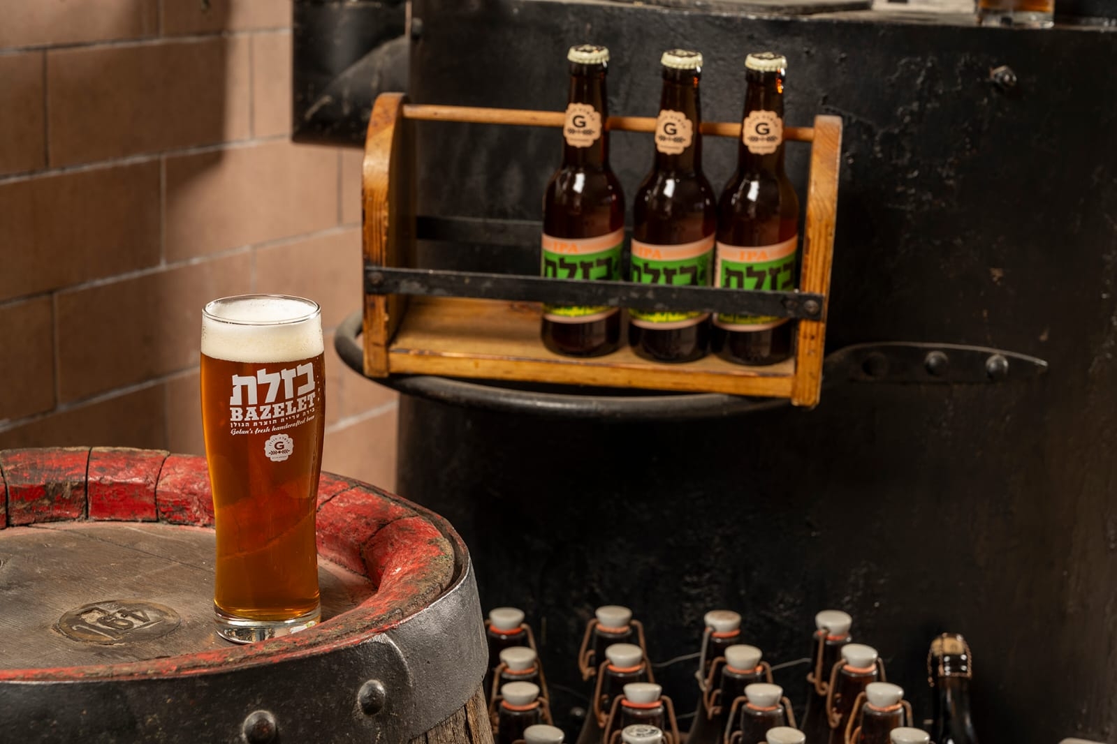 בירה בזלת IPA בקבוק 330 מ"ל   